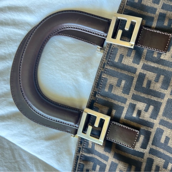 Fendi Zucca Monogram Tote - Picture 7 of 11